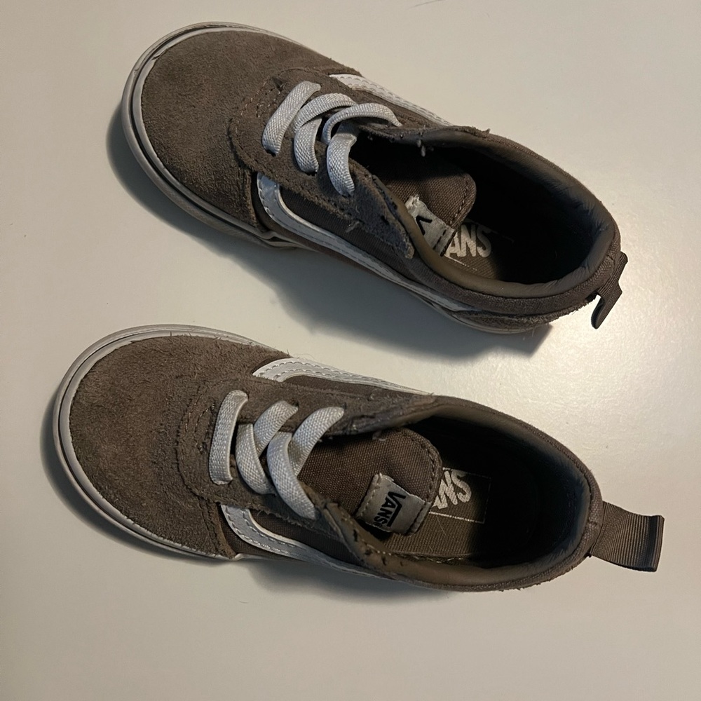 Toddler boy Vans shoes